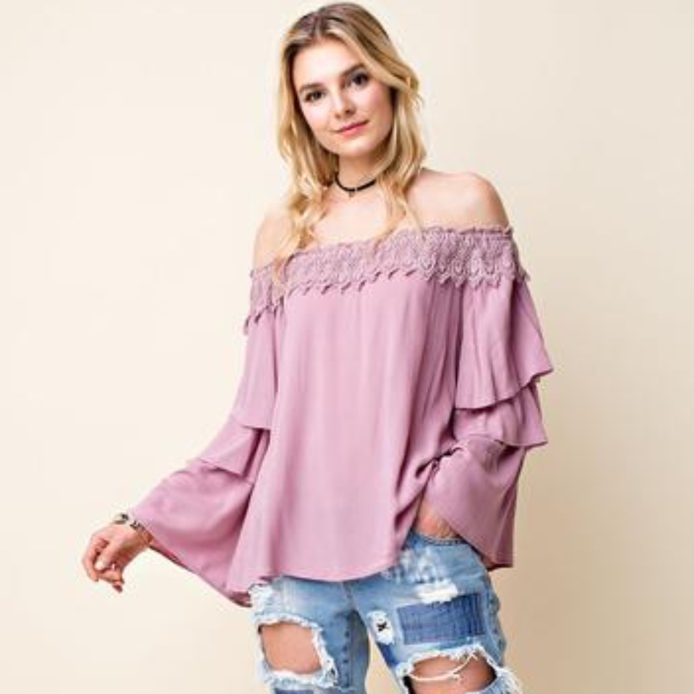 Gabriella Tiered off the shoulder top